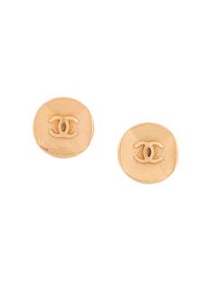 Chanel Pre-Owned серьги-клипсы 1993-го года с логотипом CC