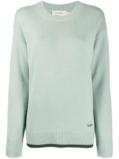 Coach drop shoulder jumper