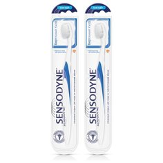 Зубная щетка Sensodyne Бережный уход, белый/синий, 2 уп.