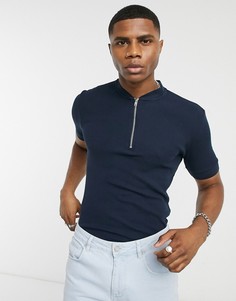 Купить мужские футболки воротник-стойка в интернет-магазине Lookbuck