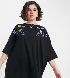 Черная платье-футболка в стиле oversized с цветочной вышивкой ASOS DESIGN Curve-Черный