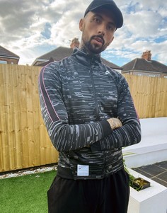 Черная спортивная куртка из политрикотажа с принтом логотипа по всему изделию Nike Concrete Jungle Pack-Черный
