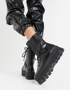 Черные ботинки на шнуровке UGG Sheena-Черный