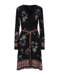 Короткое платье Desigual