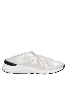 Низкие кеды и кроссовки Casadei