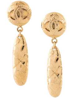 Chanel Pre-Owned серьги-клипсы 1994-го года с логотипом CC