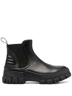 Pollini lug-sole chelsea boots