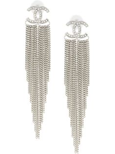 Chanel Pre-Owned серьги с кисточками и логотипом CC