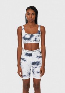 Топ Stradivarius