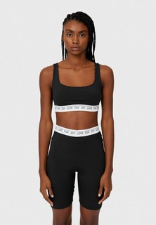 Топ Stradivarius