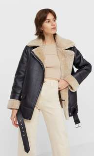 Stradivarius Дубленка В Байкерском Стиле Женская Коллекция Черный S