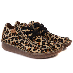 Полуботинки женские Clarks Funny Dream 26146118 коричневые 37.5 EU