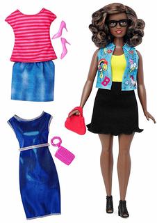 Кукла Barbie С набором одежды Fashionistas DTF02