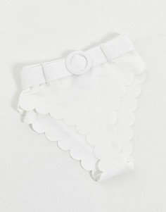 Белые трусы бикини с завышенной талией, поясом и фигурными краями Fashion Union-Белый