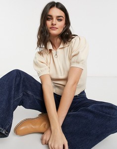 Укороченный трикотажный топ-поло бежевого цвета на молнии Glamorous-Белый