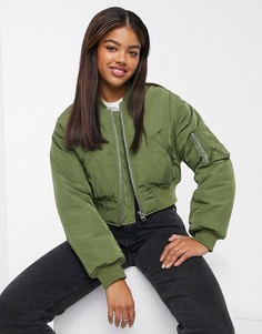 Укороченная куртка-бомбер цвета хаки ASOS DESIGN-Зеленый