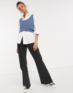 Синий укороченный топ в рубчик In The Style x Shaughna