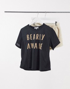 Пижамный комплект черного и кремового цвета с шортами из искусственного меха и принтом «Bearly Awake» Loungeable-Многоцветный