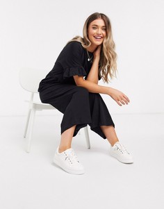 Черный свободный трикотажный комбинезон для дома с оборками на рукавах ASOS DESIGN