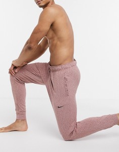 Красные джоггеры Nike Yoga Hyperdry-Красный
