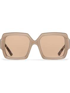 Prada Eyewear солнцезащитные очки в квадратной оправе с черепаховыми дужками