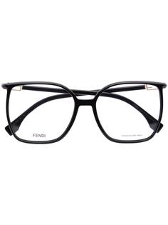 Fendi Eyewear очки в массивной круглой оправе