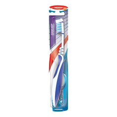 Зубная щетка Aquafresh Макс-Актив Clean Deep