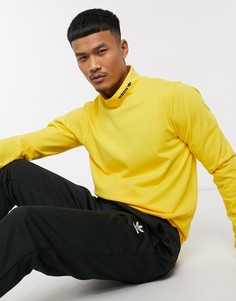 Желтая водолазка с логотипом adidas Originals-Желтый