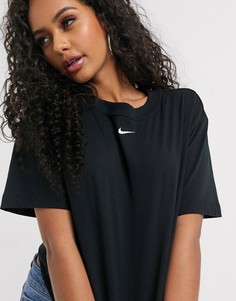 Черная oversized футболка бойфренда с логотипом-галочкой Nike-Черный