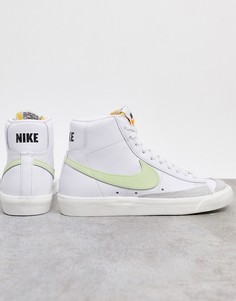 Белые кроссовки с флюоресцентными зелеными элементами Nike Blazer Mid 77-Белый