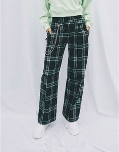 Черные клетчатые брюки с широкими штанинами Bershka-Черный