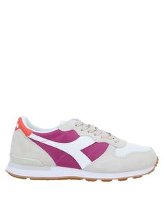 Низкие кеды и кроссовки Diadora