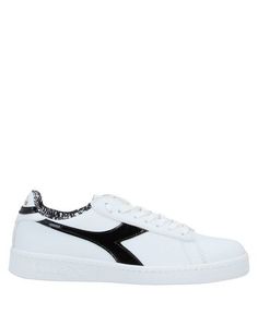 Низкие кеды и кроссовки Diadora