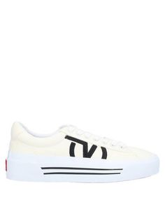 Низкие кеды и кроссовки Vans