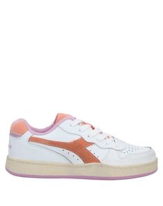 Низкие кеды и кроссовки Diadora