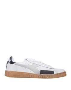 Низкие кеды и кроссовки Diadora