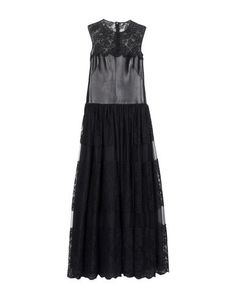 Длинное платье Valentino