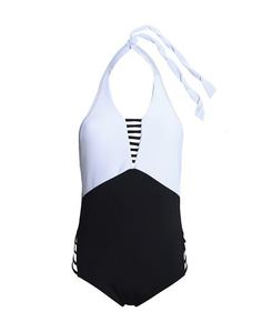 Слитный купальник Tart Collections