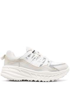 UGG кроссовки CA805 из коллаборации с White Mountaineering