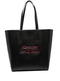 Alexander McQueen сумка-тоут с тисненым логотипом