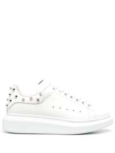 Alexander McQueen кроссовки с заклепками