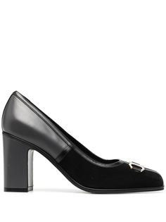 Salvatore Ferragamo туфли-лодочки с декором Gancini