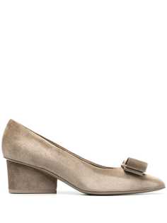Salvatore Ferragamo туфли-лодочки Viva с бантом