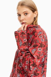 Рубашка женская PAROLE by Victoria Andreyanova P-FW19-2247-1 красная 44 RU