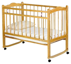 Кроватка Женечка 3 светлый 120х60 классическая No Brand