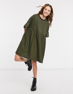 Платье в стиле super oversized в цвете темный хаки в черную полоску ASOS DESIGN-Зеленый