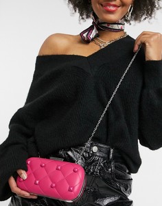 Розовый стеганный и шипованный клатч с цепочкой Love Moschino