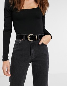 Черный ремень с золотистой рифленой пряжкой Pieces