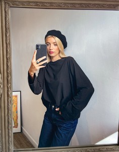 Черный лонгслив Weekday Trish