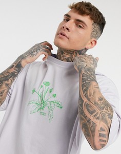 Сиреневая футболка в стиле oversized с контрастным цветочным принтом на груди ASOS DESIGN-Фиолетовый
